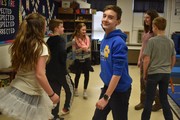 6th grade class square dancing
